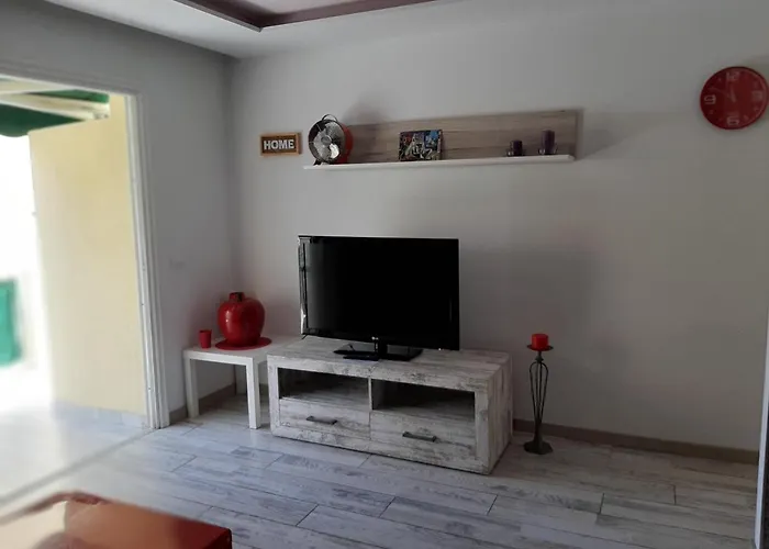 Deluxe Con Piscina Climatizada 아파트