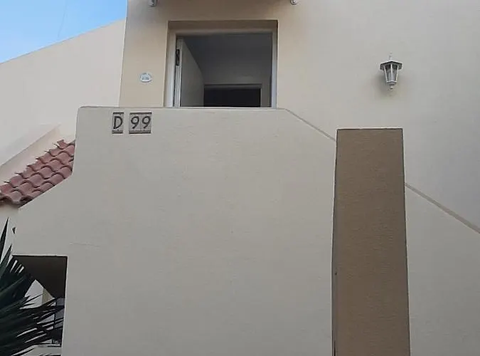 아파트 Deluxe Con Piscina Climatizada 아데제