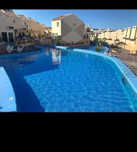 아파트 Deluxe Con Piscina Climatizada