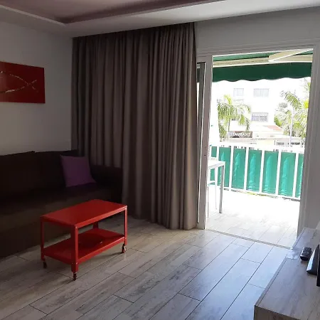 Deluxe Con Piscina Climatizada Lägenhet *