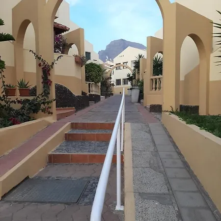 Deluxe Con Piscina Climatizada