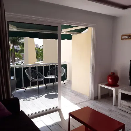 Deluxe Con Piscina Climatizada Apartamento