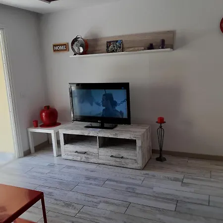 Deluxe Con Piscina Climatizada Apartamento
