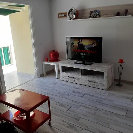 Deluxe Con Piscina Climatizada Apartamento Costa Adeje (Tenerife)